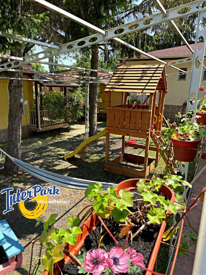 Village Interpark Case de vacanță *